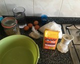 Foto del paso 1 de la receta: Coca de cereza con masa de pan!!!!
