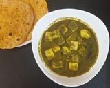 A picture of step 11 of Palak paneer.