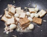Foto langkah ke 2 dari resep Semur Tahu Telur.