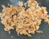 Foto del paso 1 de la receta: Pudin de salmón y gambas