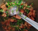 A picture of step 2 of Methi daal.