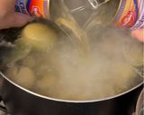 A picture of step 1 of Vietnamese Crab-cake Noodle Soup | Bún Riêu.