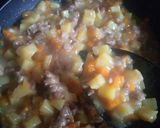 A picture of step 5 of Irish potato sauce.