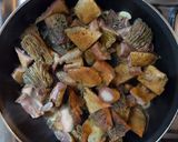 Foto del paso 4 de la receta Tallarines con níscalos
