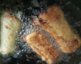 A picture of step 5 of Sausage rolls.