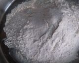 A picture of step 1 of Veg Momos.