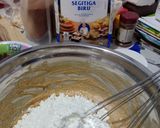 Foto langkah ke 4 dari resep Oat Raisin Cookies.