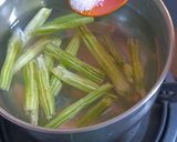 A picture of step 2 of Drumstick Kadhi.
