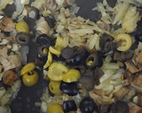 Foto del paso 3 de la receta: 🍄Champiñones rellenos de queso feta 🧀🇬🇷