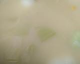 Foto del paso 4 de la receta: Crema de maíz con picatostes