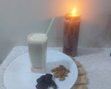A picture of step 3 of Dates and almond shake.