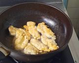 รูปขั้นตอนการทำที่ 6 ของ ไก่ทอดหัวหอมซอสโยเกิร์ต
