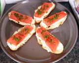 Une image de l'étape 2 de Tartine fraîcheur à la pastèque 🍉.