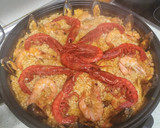 Foto del paso 4 de la receta: Arroz con carabineros y delicias marinas