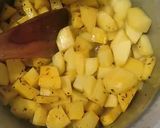 A picture of step 3 of Aloo ki tarkari daal ki kachori k saath.