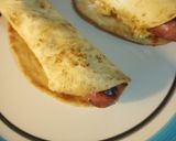 A picture of step 3 of Hotdogs on Fried Tortillas.