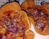 A picture of step 3 of Masala papad.