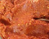 A picture of step 4 of Ripened red chillies chutney.