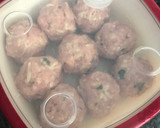 Foto del paso 6 de la receta: Mini hamburguesitas de carne y queso mozzarella. (Cuatro ingredientes)