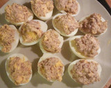 Foto del paso 8 de la receta: Huevos rellenos con mayonesa -receta tradicional