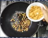 A picture of step 4 of Gond pak.