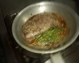 Foto del paso 3 de la receta: Arrachera🥩 al romero con ensalada de jamaica 🥬🥕🥗