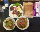 صورة لخطوة 13 من وصفة فول مدمس و سلطة عربية على طريقة المهندس محمد شحرور