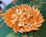 Une image de l'étape 13 de Salade de melon et banane aux fruits du jardin.