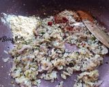 A picture of step 3 of Pyaaz ki Kachori.