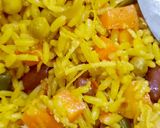 A picture of step 7 of Rich coconut fried rice.
