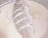 รูปขั้นตอนการทำที่ 2 ของ กะพงนึ่งซีอิ๊ว v.2🐟 / Steamed fish with soy sauce 🐟