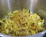 A picture of step 2 of Mango and onion chutney.
