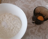 Foto del paso 1 de la receta: Empanada gallega de masa casera fácil y rápida