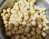 A picture of step 1 of Sizzler chessy saucey chana kabab.
