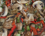 Foto del paso 3 de la receta: Ravioles con Ragout de Hongos