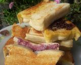 Foto langkah ke 4 dari resep Roti Bakar.