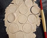 A picture of step 3 of Fresh Peas Hand Pies.