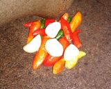 Foto langkah ke 1 dari resep Sambal Korek Ala Bebek Goreng H.Slamet.