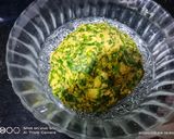 A picture of step 2 of બ્રેડ પાલક પકોડા.