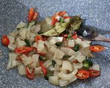 Foto langkah ke 1 dari resep Kikil kuah cabe & buncis.