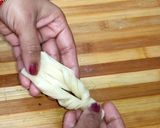 A picture of step 2 of Shahi shakkar para recipe.