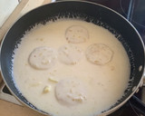 Foto del paso 4 de la receta: Merluza en salsa de coco