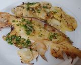 Foto del paso 8 de la receta: Lenguado Meunière al horno con patata panadera