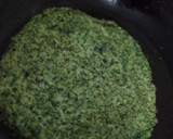 Foto del paso 3 de la receta: Torre de panqueques de acelga!!