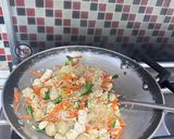 Foto langkah ke 3 dari resep Soun Sayur Goreng Baso Mutiara.