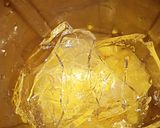 A picture of step 3 of Mango fluffy Slush.