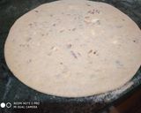 A picture of step 2 of Paneer parantha.