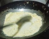A picture of step 1 of Besan suji Mawa ladoo.