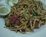 Foto langkah ke 6 dari resep Mi Goreng Pipih.