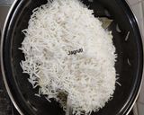 A picture of step 3 of Shahi Matar Pulao !!.